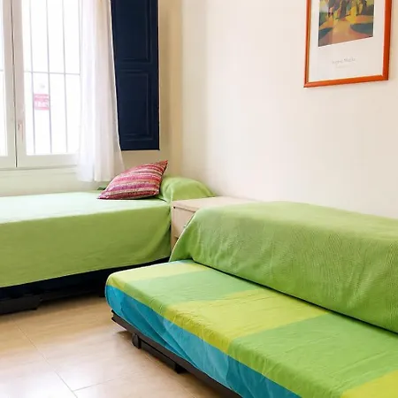 Apartment Lets Holidays With 2 Terraces
